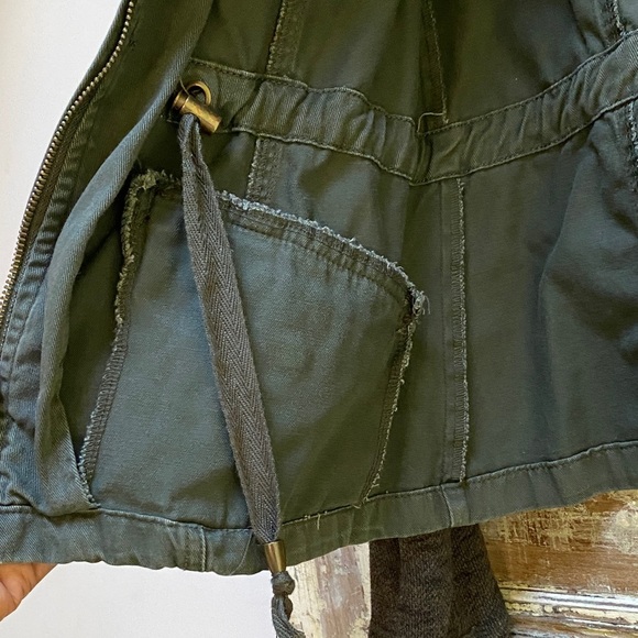 Ashley By 26 International Green and Black Utility Jacket - Picture 3 of 6